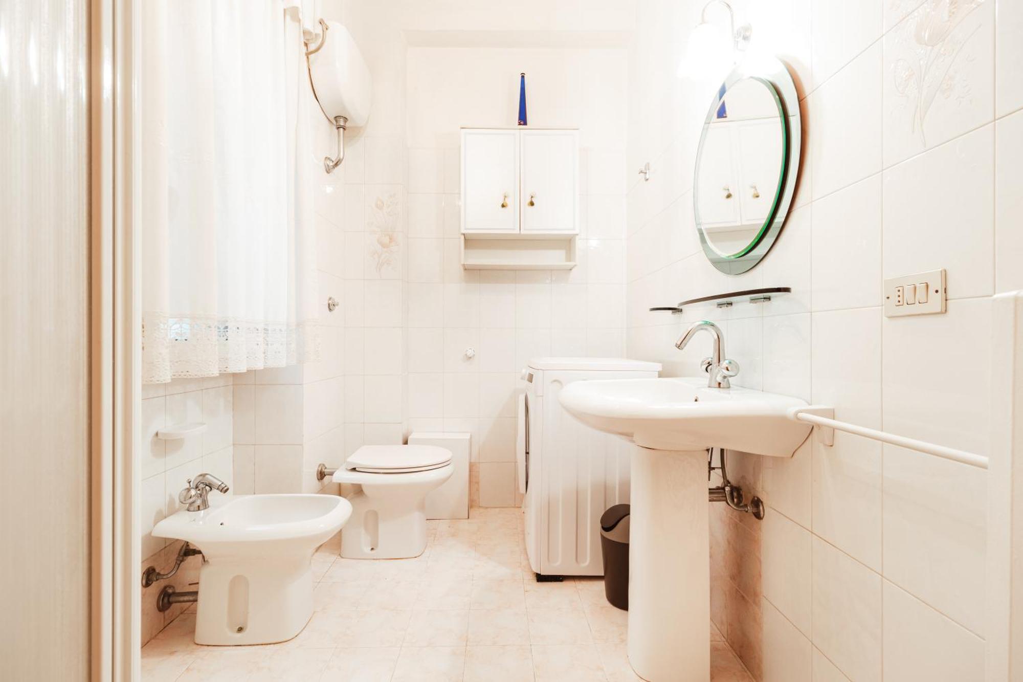Center Apartment - Housea Поліньяно-а-Маре Екстер'єр фото